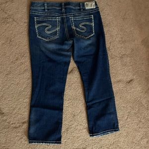 Silver capris size 33